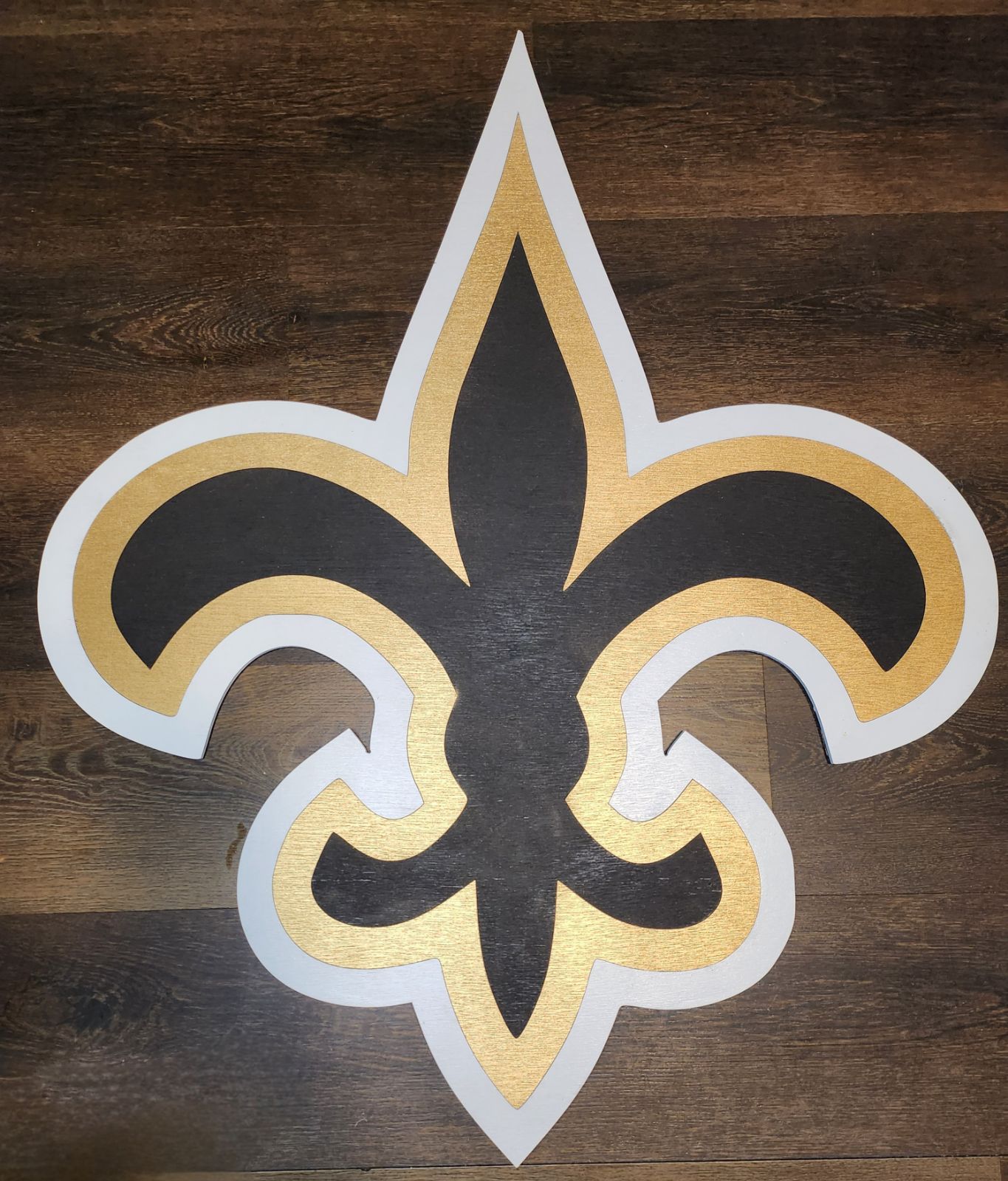 Wooden logo signs (size varies by style)