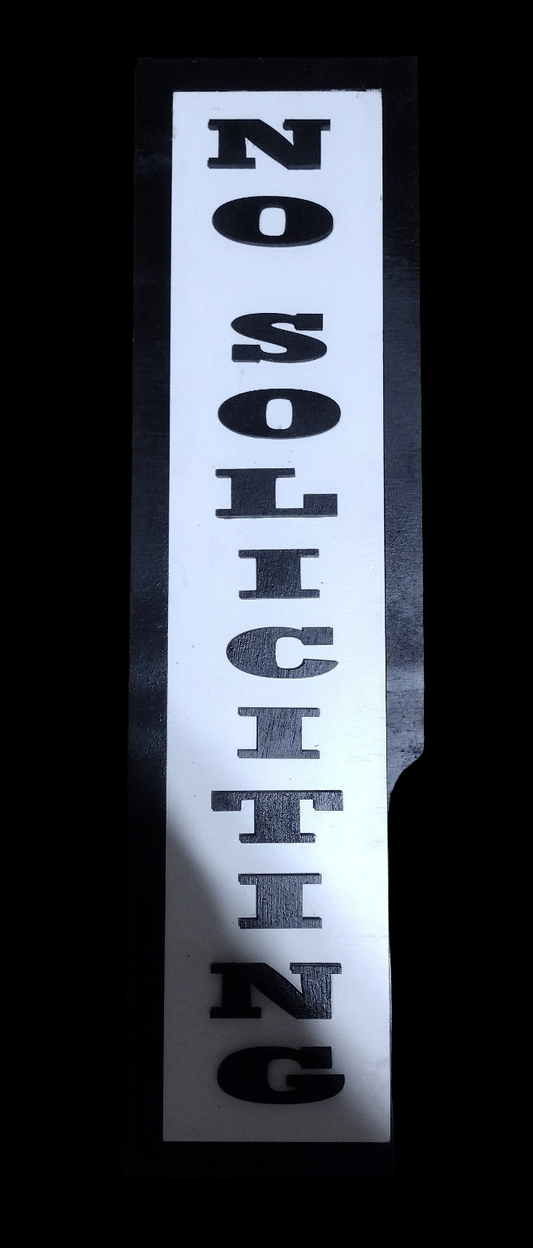 Mail post sign